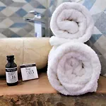 A L'ombre Des Remparts Apartment *