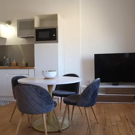 Appartement A L'ombre Des Remparts *