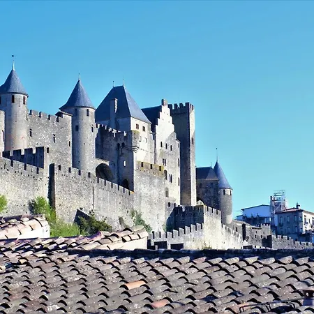 A L'ombre Des Remparts Apartment