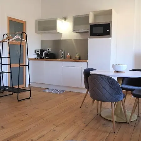 A L'ombre Des Remparts Appartement