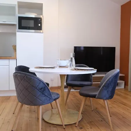 A L'ombre Des Remparts Appartement *