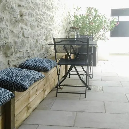 A L'ombre Des Remparts Appartement *